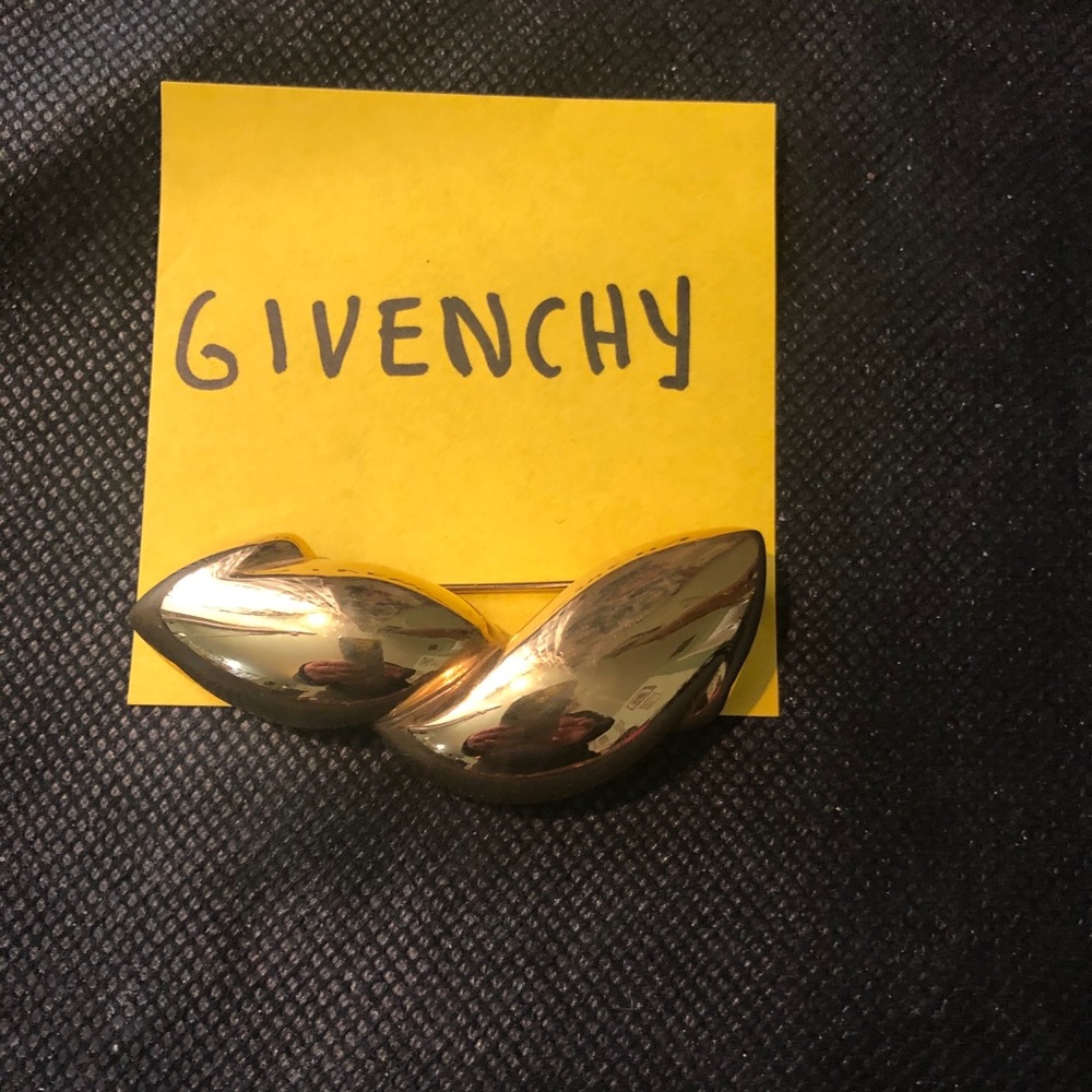 Givenchy vintage classic pin unique shape - Picture 2 of 4